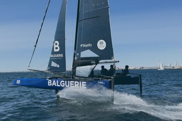 sailing-days-employees-balguerie-group